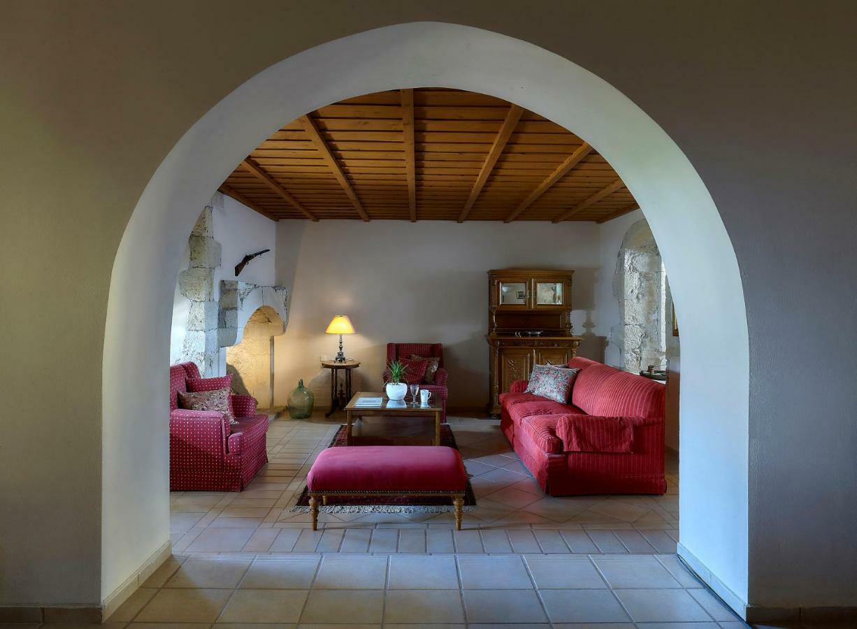 Castello Villa Daphnes - Private Pool & Whirlpool Dhafnes Exterior foto