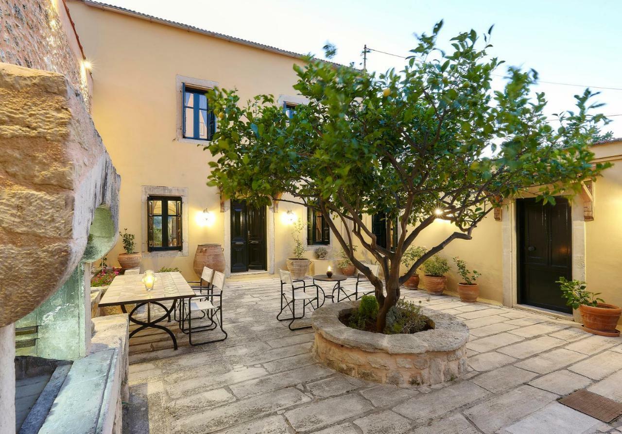 Castello Villa Daphnes - Private Pool & Whirlpool Dhafnes Exterior foto